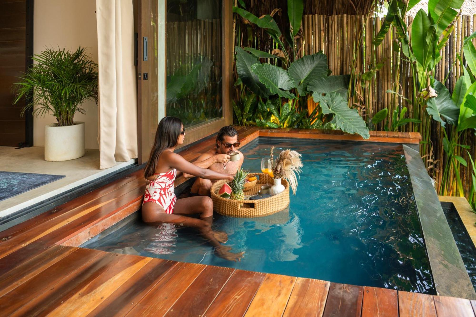 Private Villa With Pool - Kalani River Villas General Luna  Exteriér fotografie